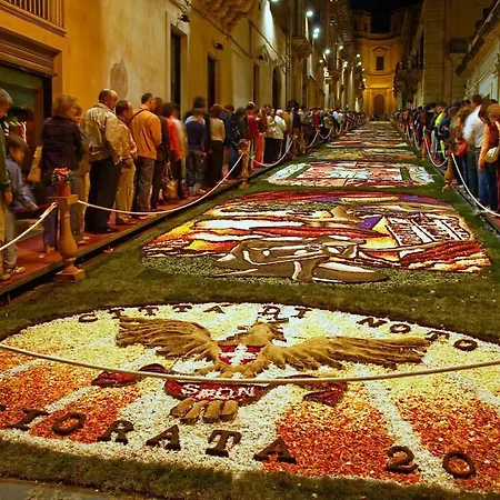 Bed & Breakfast Le Tre Rose Di Maria Noto