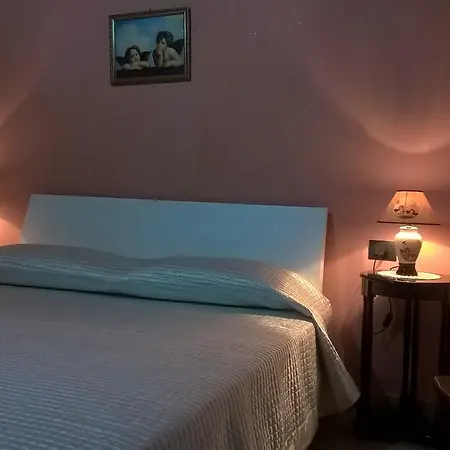 Le Tre Rose Di Maria Bed & Breakfast *